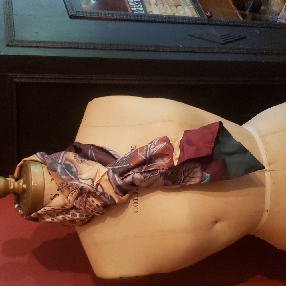 100% SILK SCARF